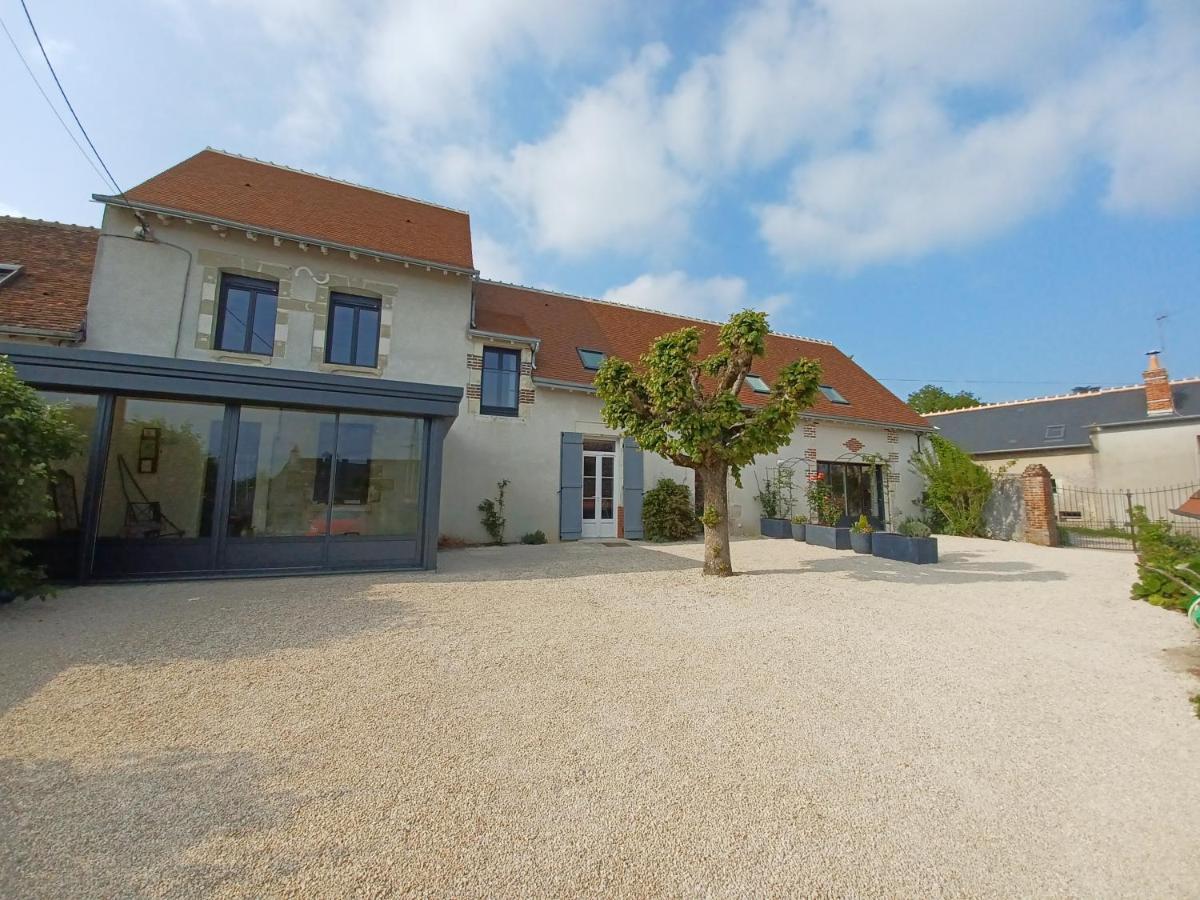 Reve De Loire Gite Au Calme Au Pied Des Chateaux De La Loire Onzain Exterior photo